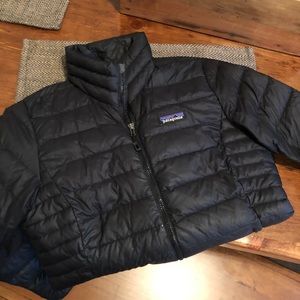 Black Patagonia puffer down jacket!